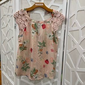 Express floral top